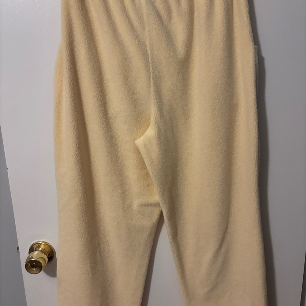 Y2K New York Laundry Butter Yellow Cloth Cozy Feminine Girly Sweatpants - Picture 4 of 4